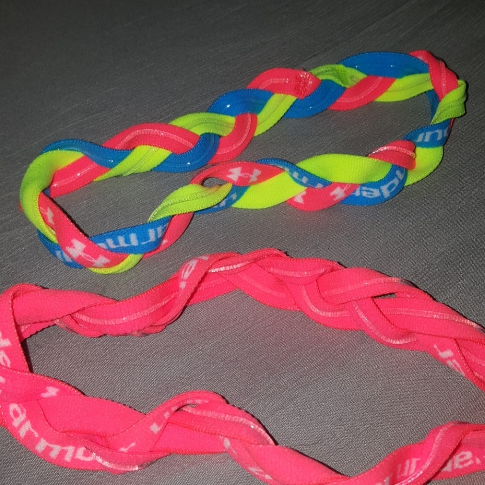 Underarmour headbands!!💕💕